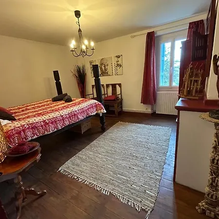 Holiday home L'ancienne Forge Villarzel-du-Razes