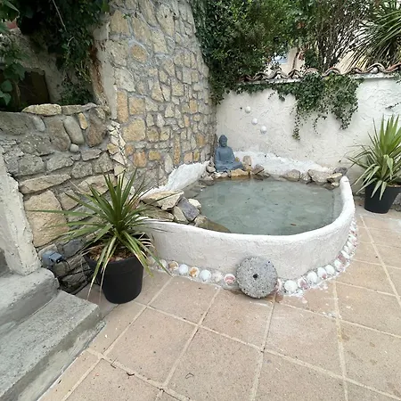 Holiday home L'ancienne Forge Villarzel-du-Razes